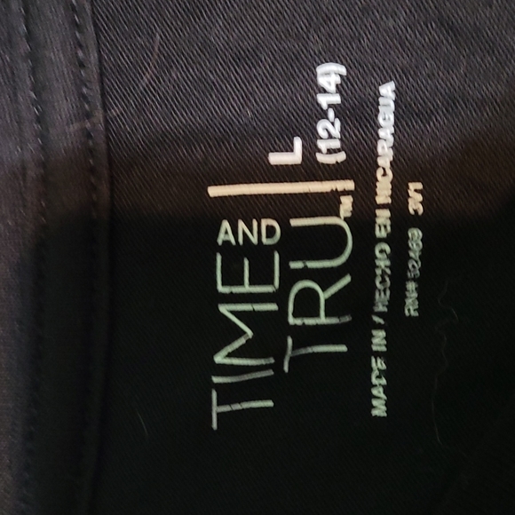 Time and Tru Large Shirt - Picture 2 of 2